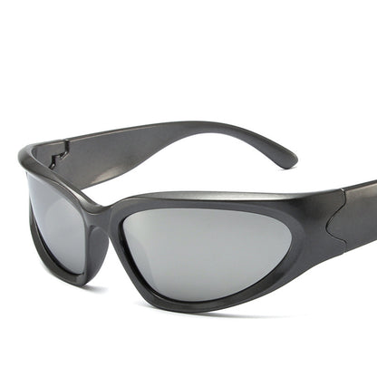 lunettes de soleil de style futuristic shield
