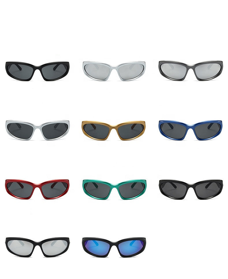lunettes de soleil de style futuristic shield