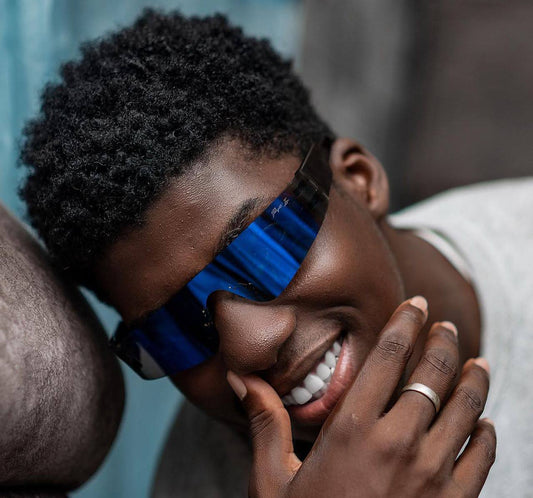 Lunettes de soleil de la marque Teenyoun,